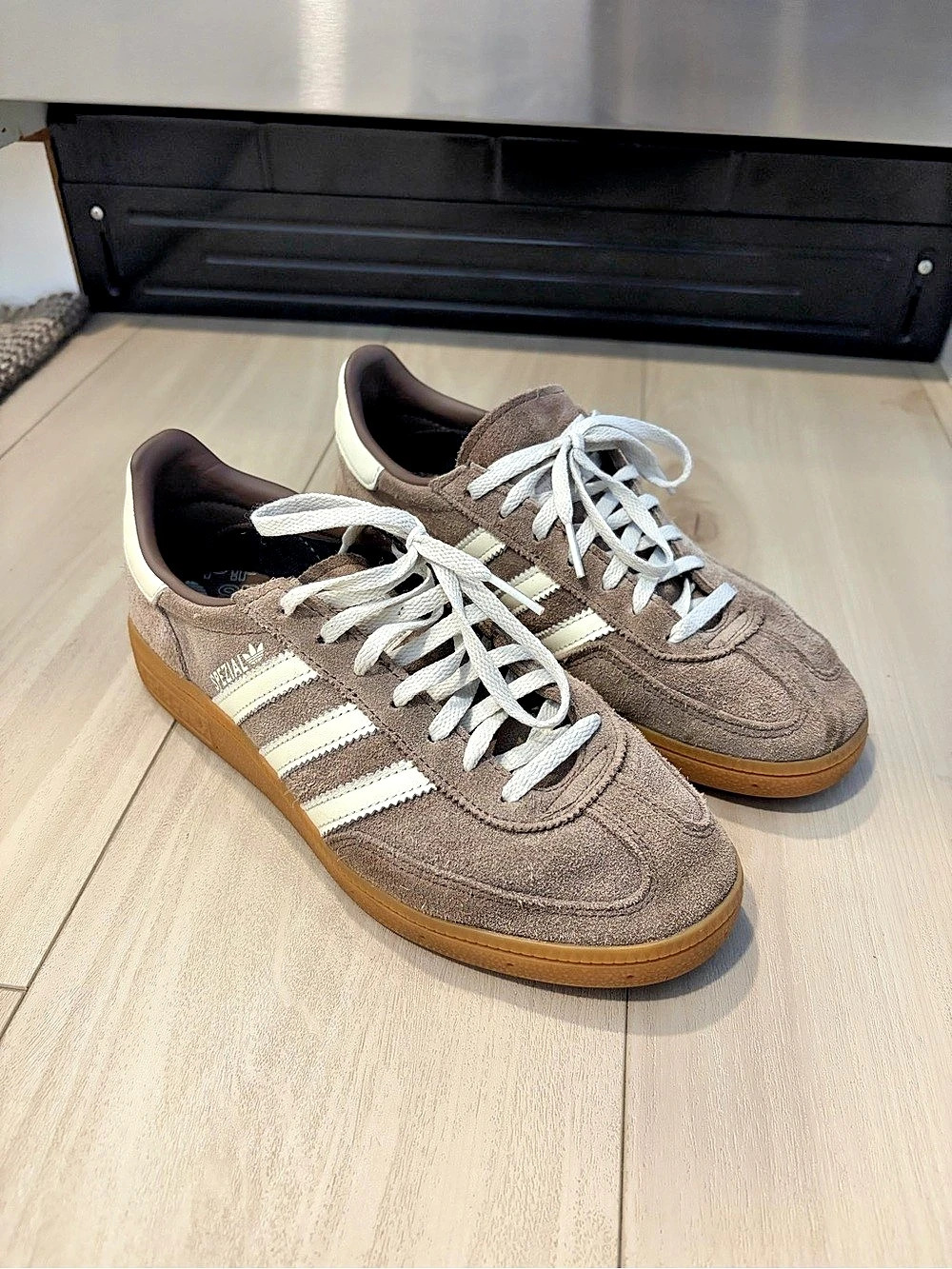 adidas Handball Spezial Earth Strata Off White Gum Women's Sneakers in Brown &